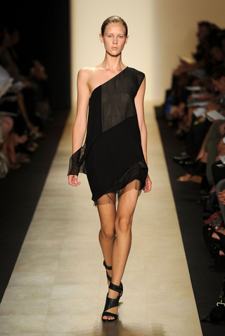 Illustration for article titled BCBG's Spring Frocks Range From The Impractical To The Boringly Safe